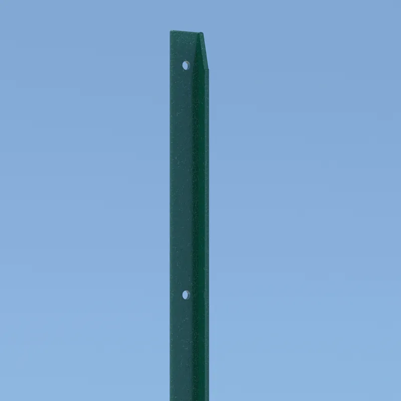 Achat Immédiat Piquet T plastifié 30 x 30 vert 175 cm FERRO BULLONI