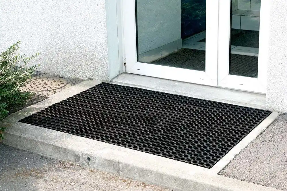 Promotion Saisonnière Caillebotis Caoutchouc M65 100X150cm EP17 ID PRO