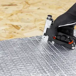 Achetez Aujourd'hui Isolant mince multi-usage à bulles - Aluminium - 15m² SOPREMA