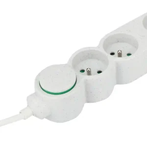 Multiprise avec interrupteur 3 prises 1,5m recyclé blanc ZENITECH Prix Cassé