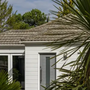 Lame bardage composite Hardie Plank blanc arctique - 8 x 180 x 3600 mm - JAMES HARDIE Offre Limitée