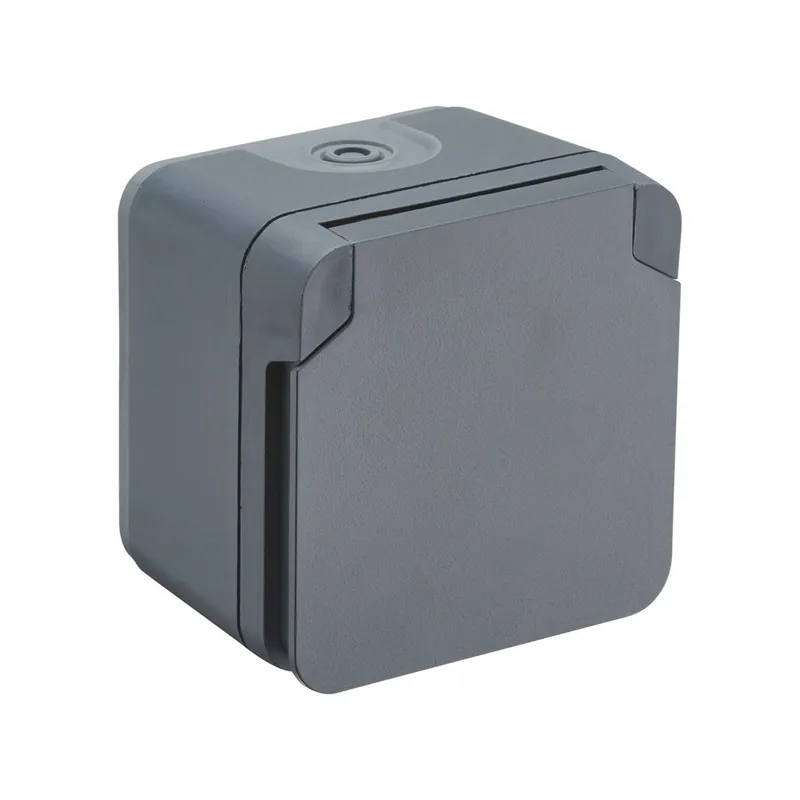 Bon Plan Prise 2 pôles+terre étanche IP55 anthracite Cyklone DEBFLEX
