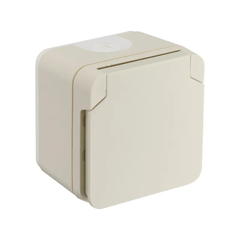 Prise 2 pôles+terre étanche IP55 sable Cyklone DEBFLEX Prix Cassé