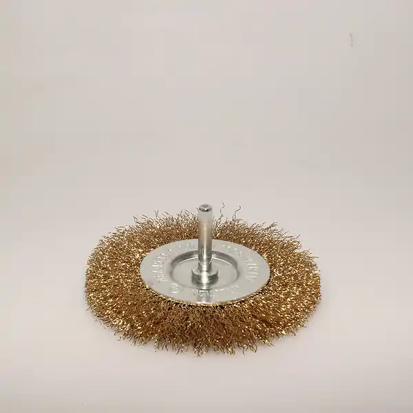Brosse circulaire métallique - Acier laitonné - Diamètre 100mm tige 6x30 SEA Nouveauté