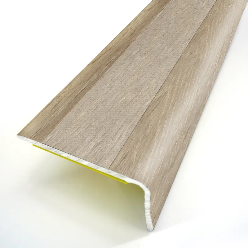 Nez de marche adhésif décor chêne lavé ép. 36 mm long. 95 cm GERFLOR Affaire À Saisir
