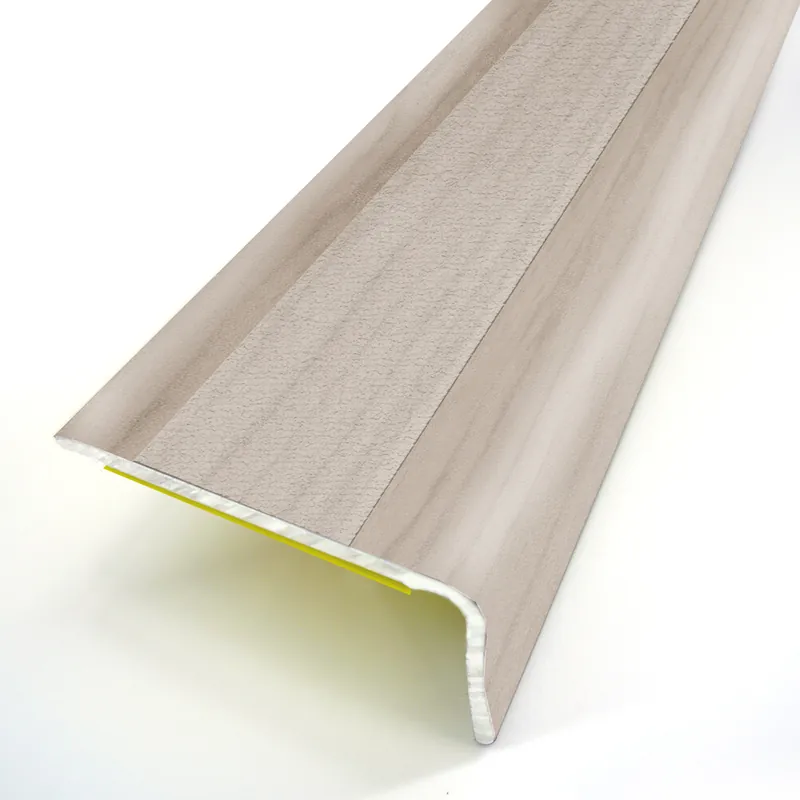 Meilleur Choix Nez de marche adhésif décor bouleau blanc ép. 36 mm long. 95 cm GERFLOR