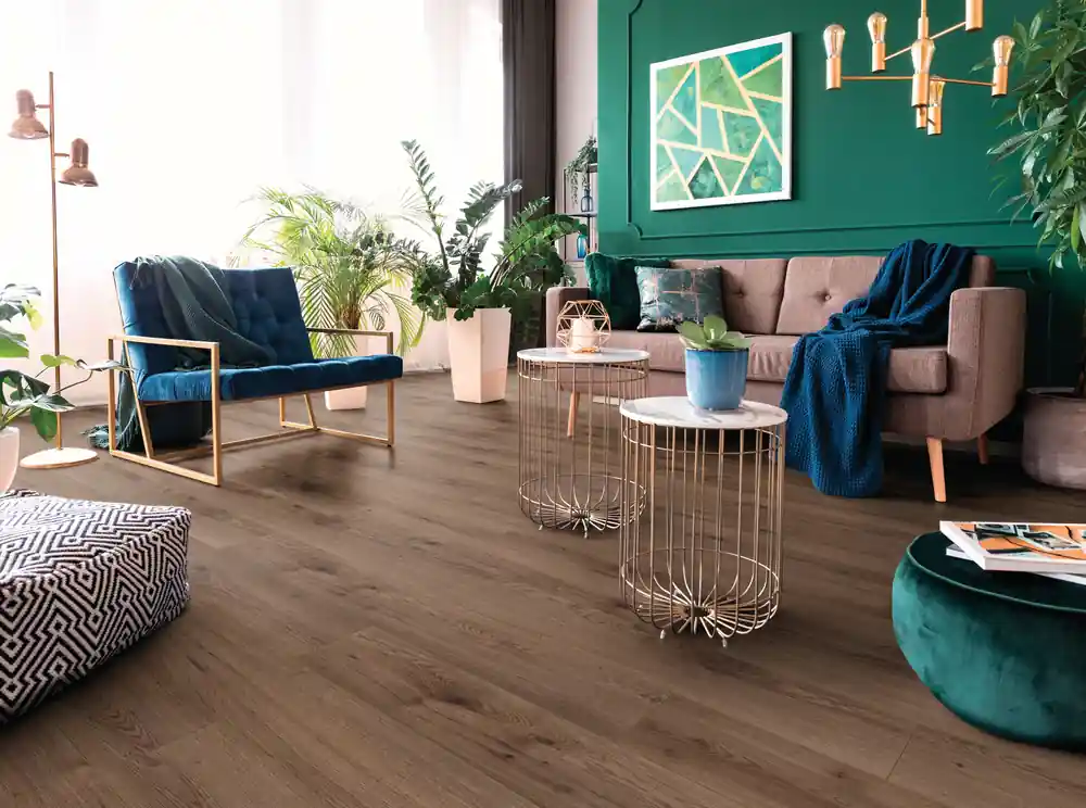Dernière Chance Sol stratifié décor chêne marron MILLENIUM ép 8 mm 19,3 x 138 cm AC4 paquet de 2,131 m² KRONOTEX