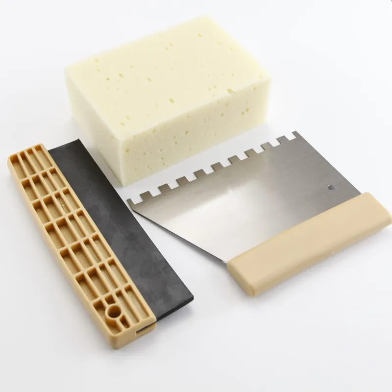 Meilleure Vente Kit de pose pour carrelage (peigne U9 - raclette 20 cm - éponge) SAS MAT INTER