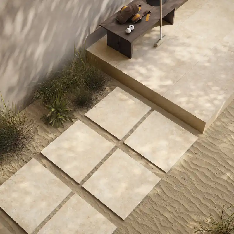Offre Du Jour Carrelage sol extérieur TRAVIA beige ép 20 mm 60,4 x 60,4 cm rectifié paquet de 0.73 m²