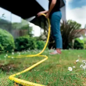 Affaire À Saisir Batterie de tuyau d‘arrosage Néo Reflex - Diam.15mm - 25m CAP VERT