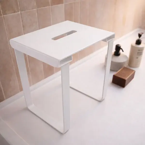 Offre Du Jour SIEGE DE DOUCHE EN INOX BLANC MAT - 40x30x46 cm AURLANE